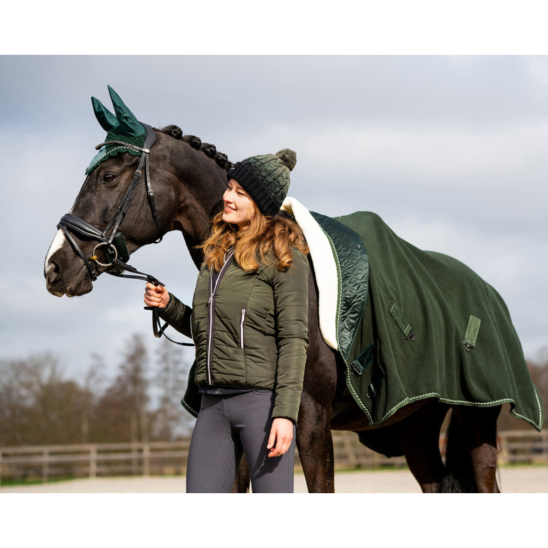 QHP Fleece rug Brilliance